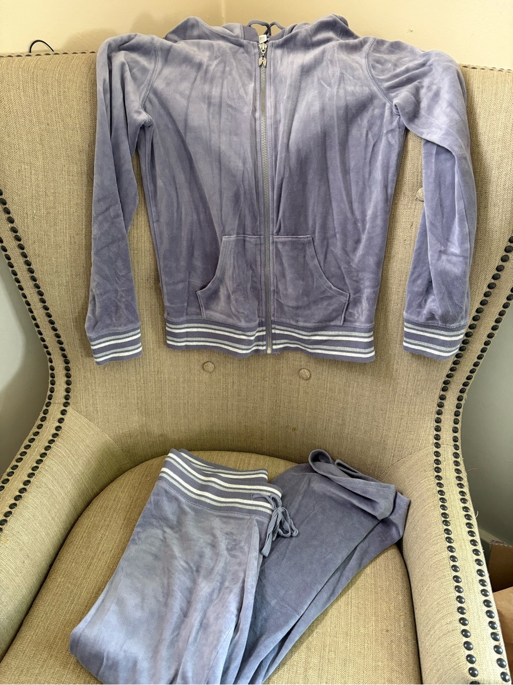 Vintage Victoria Secret 2 Piece Velour Lavender Track Suit Medium Short